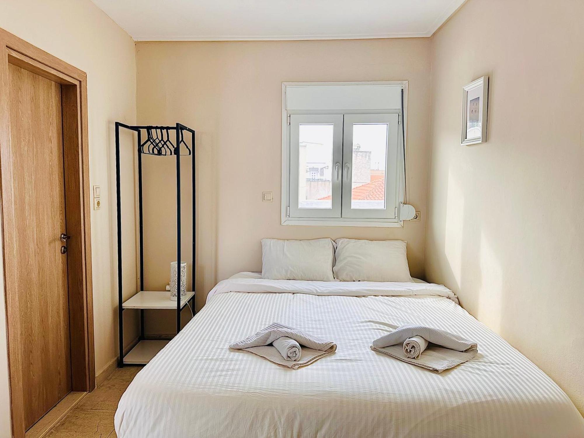 Yuna Penthouse, 100Sqm Private Rooftop Terrasse, Acropolis By Foot Atena Exterior foto